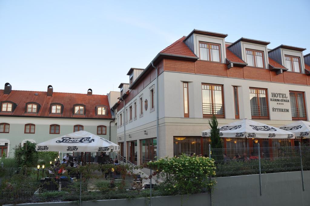 Hotel Három Gúnár Kecskemét Exterior foto